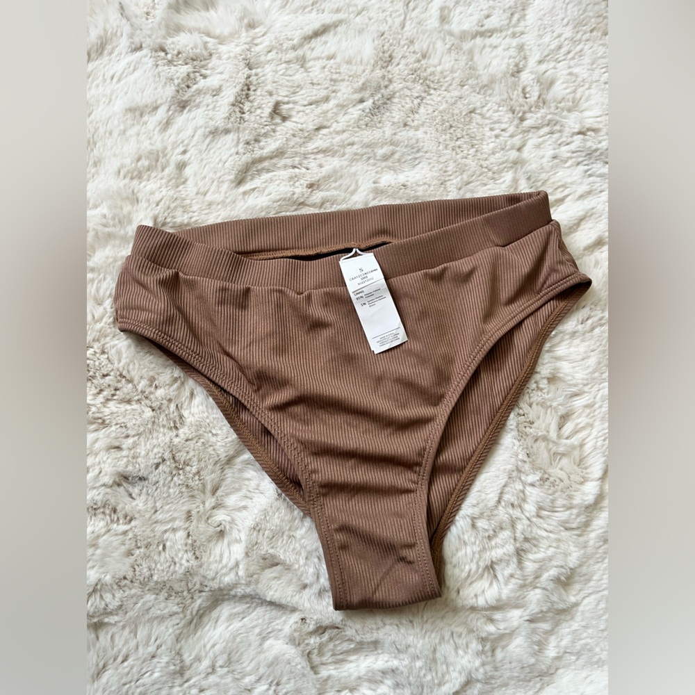 Cupshe Ribbed Bikini Bottom in Warm Brown